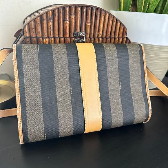 FENDI VTG 80s Pequin Stripe Cognac Saddle Flap Shoulder Bag Convertible Clutch - Picture 3 of 16